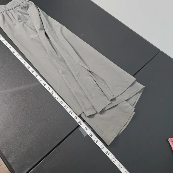 Lululemon Women Time To Flounce Skirt Size 8 Green Lightweight Active Drawstring - Picture 10 of 10